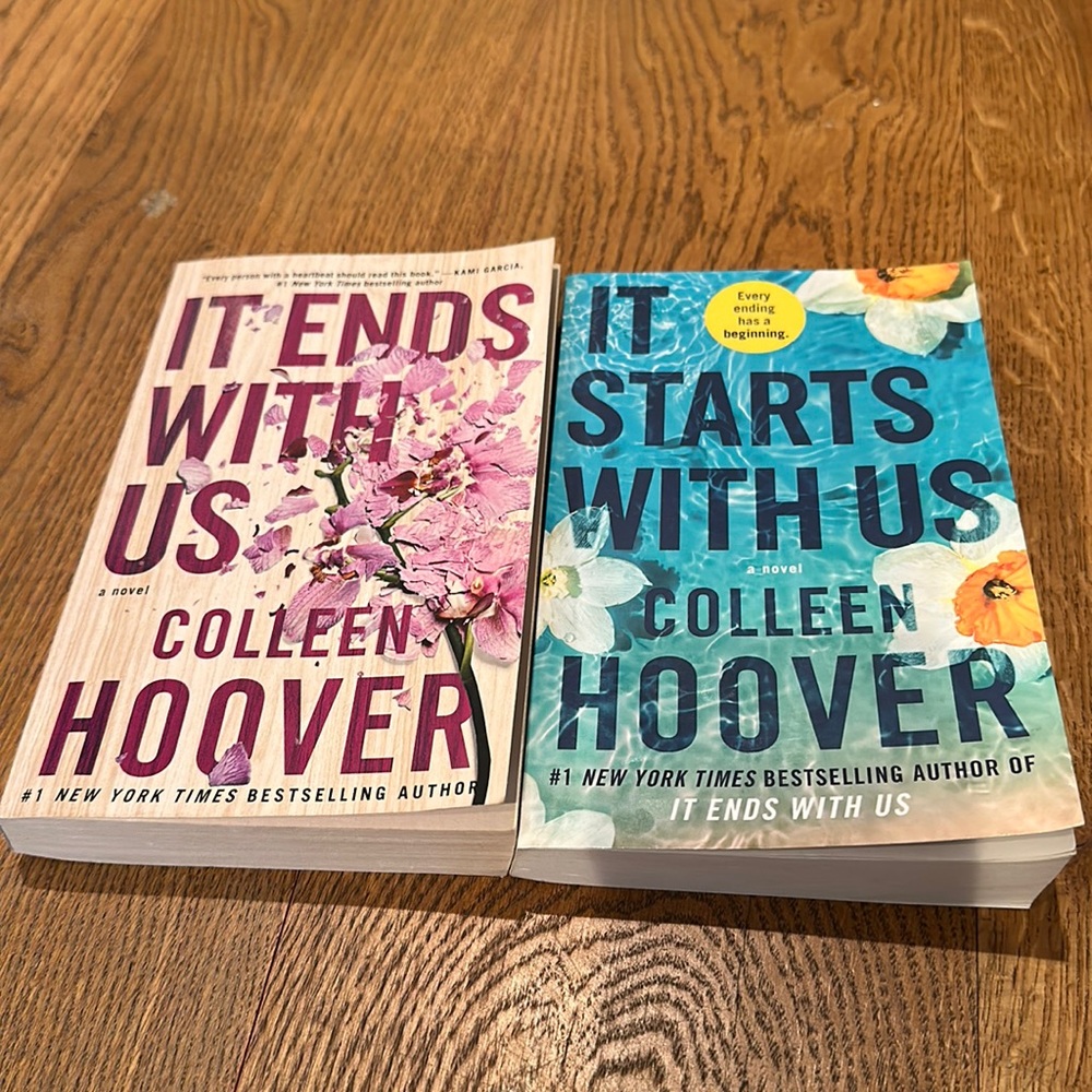 It ends with us & it starts with us Colleen Hoover paperback set
